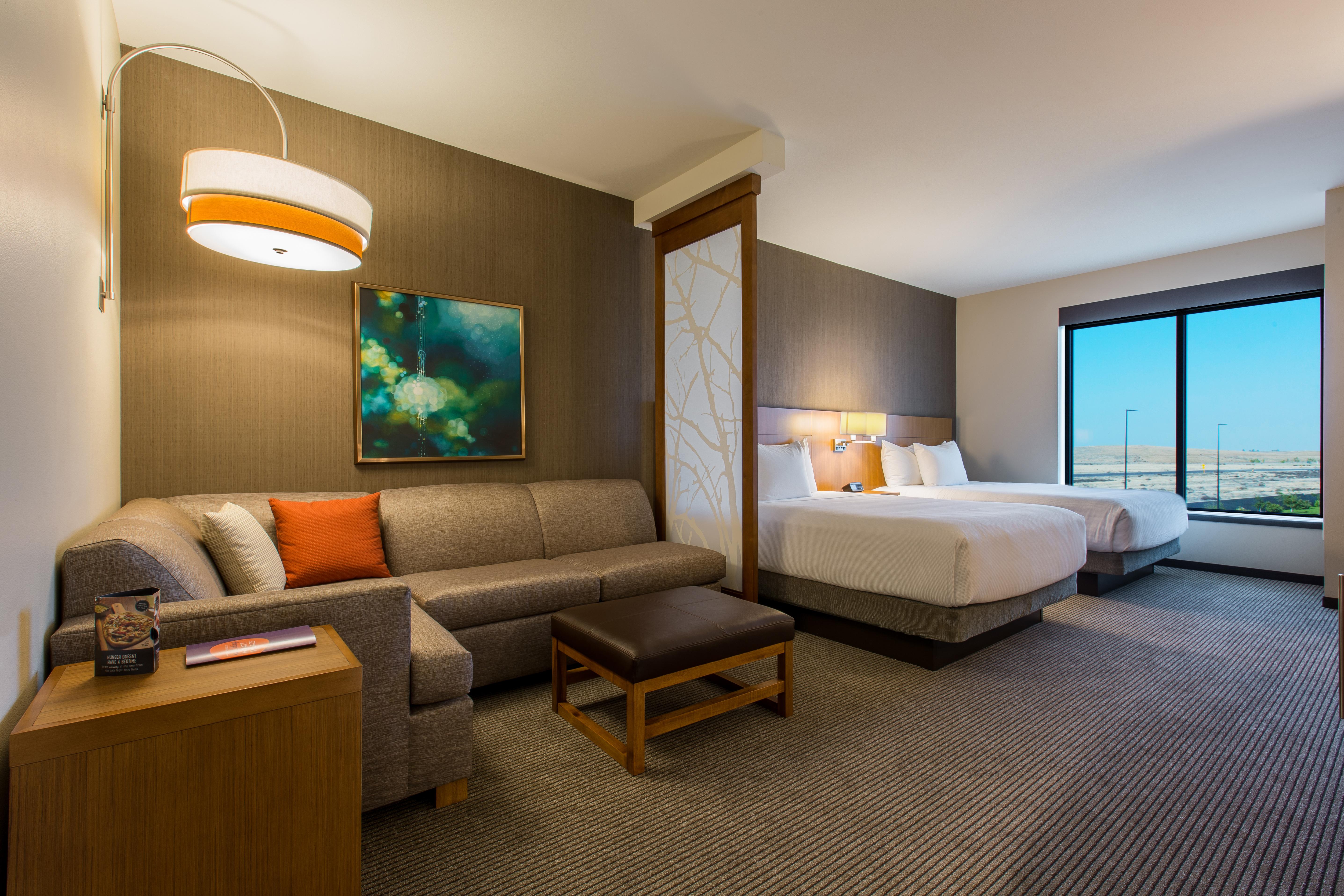 Hyatt Place Delano Exteriör bild
