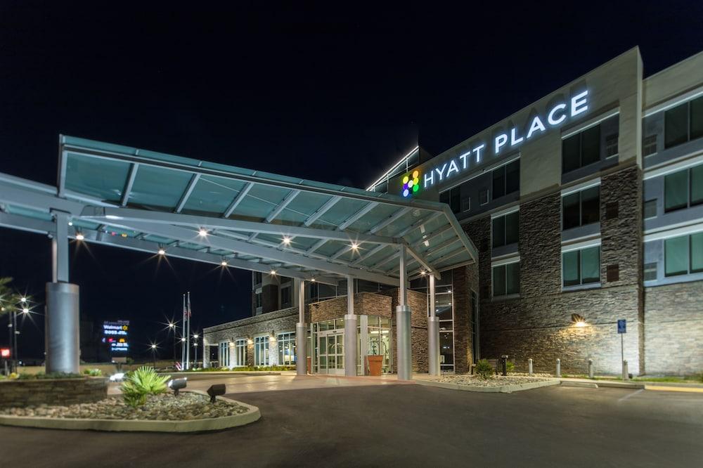 Hyatt Place Delano Exteriör bild