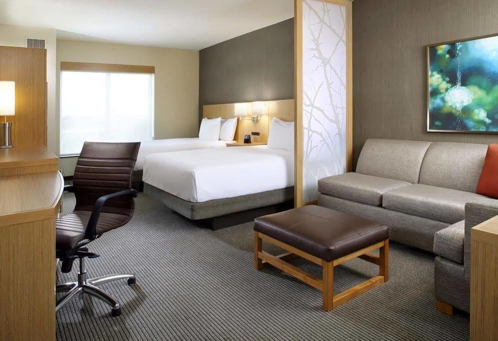 Hyatt Place Delano Exteriör bild